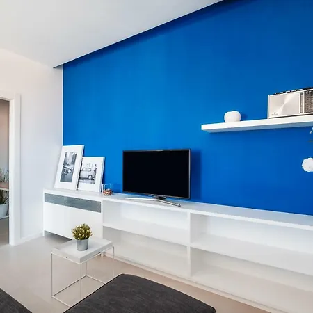 Ae Home|studio Vendégház 4*